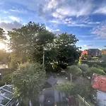 2 Bed Holiday Home With River Views