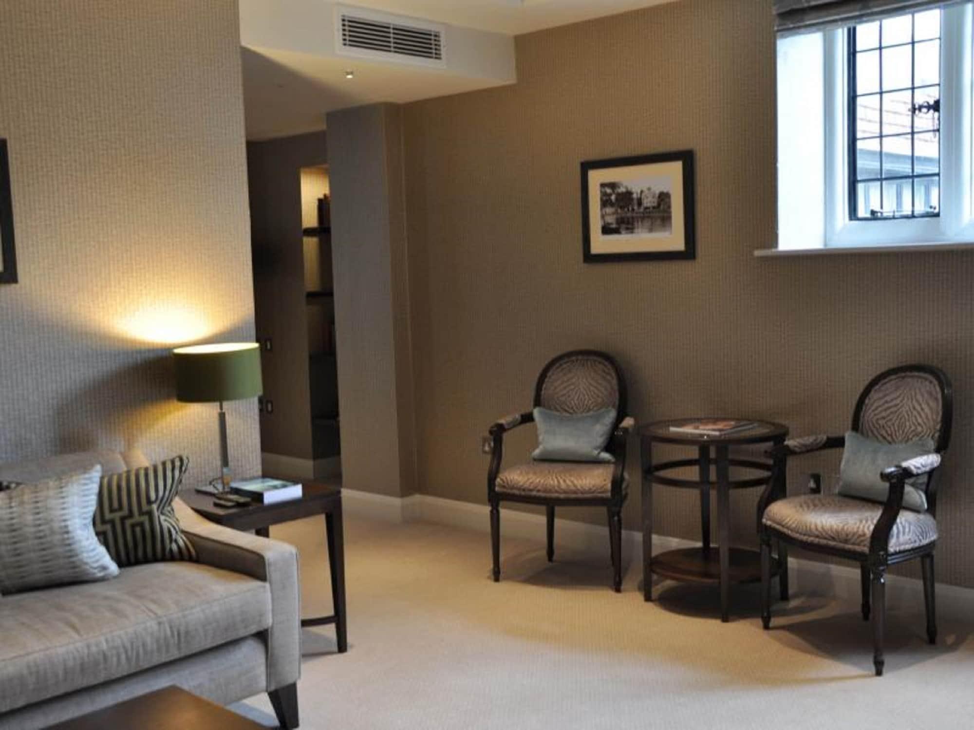 Resort Danesfield House And 4*