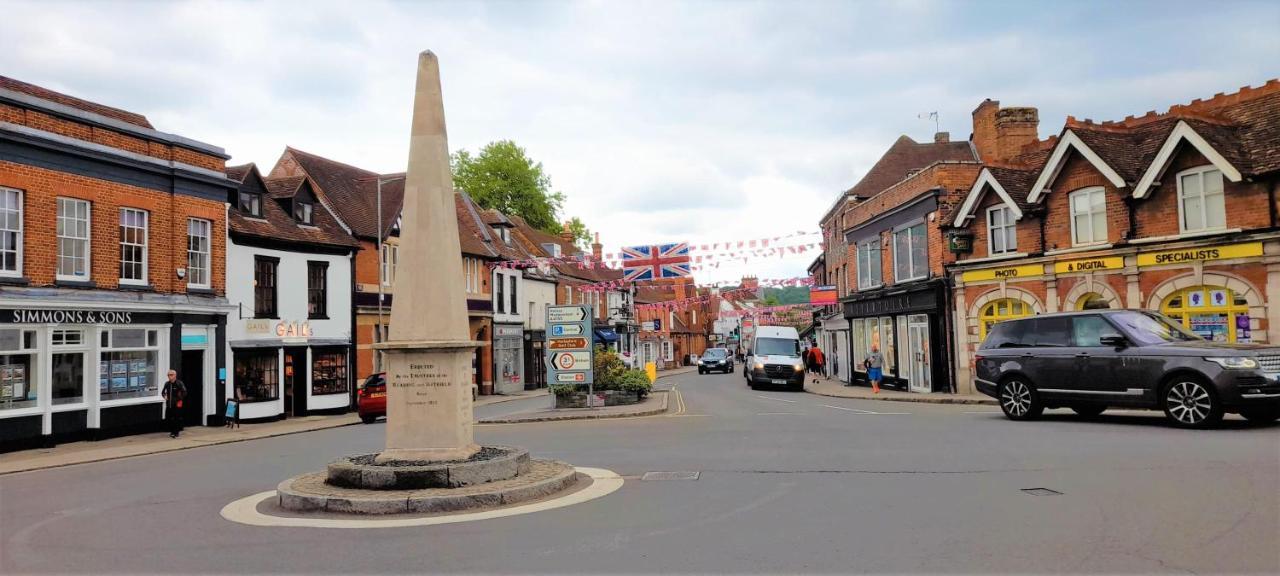 Seven Living Residences Marlow Holiday home