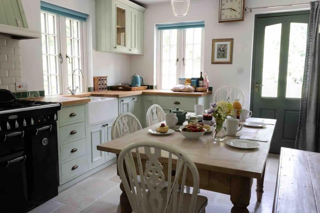 Holiday home The Cottage,
