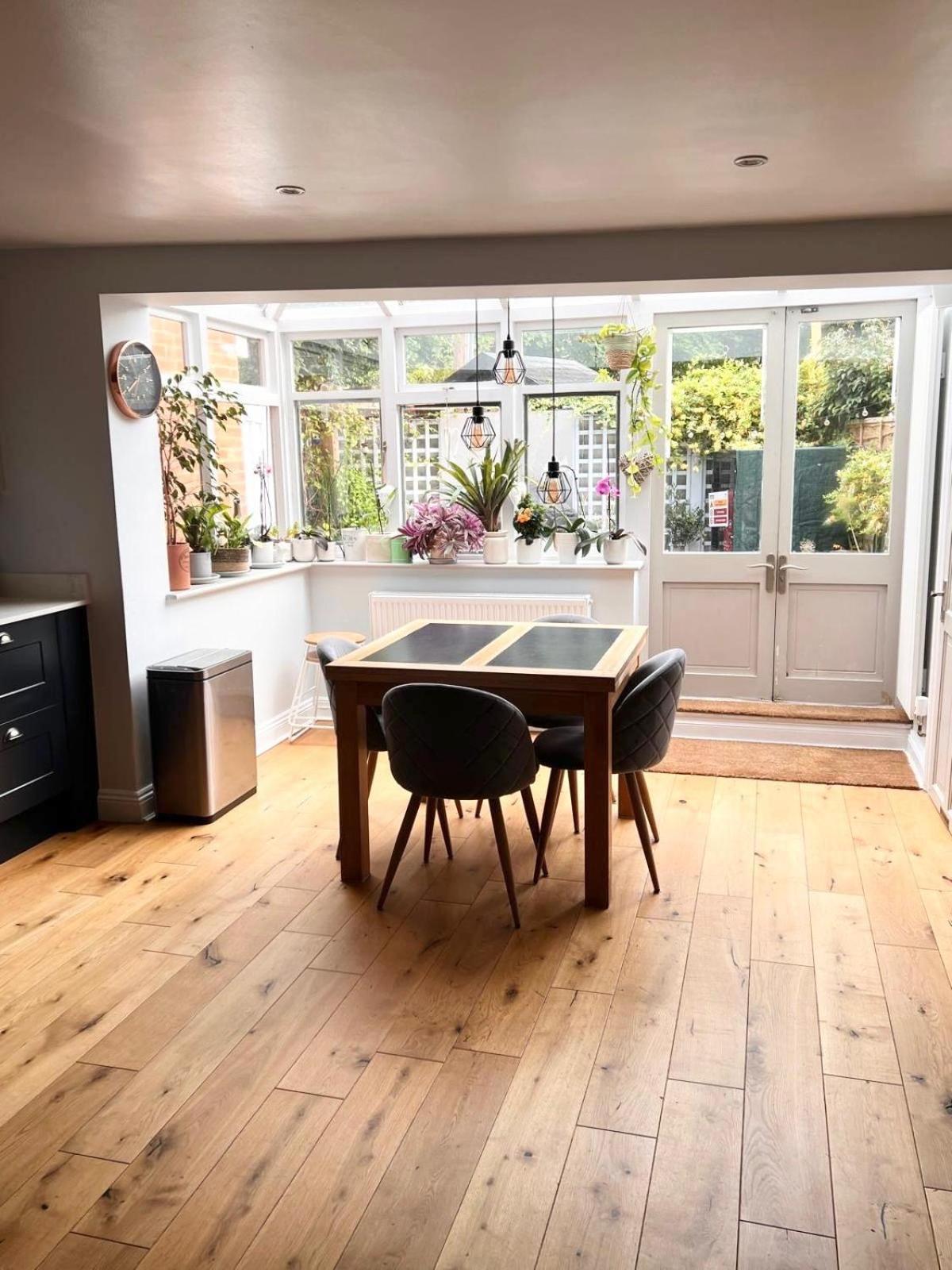2 Bed With River Views Holiday home