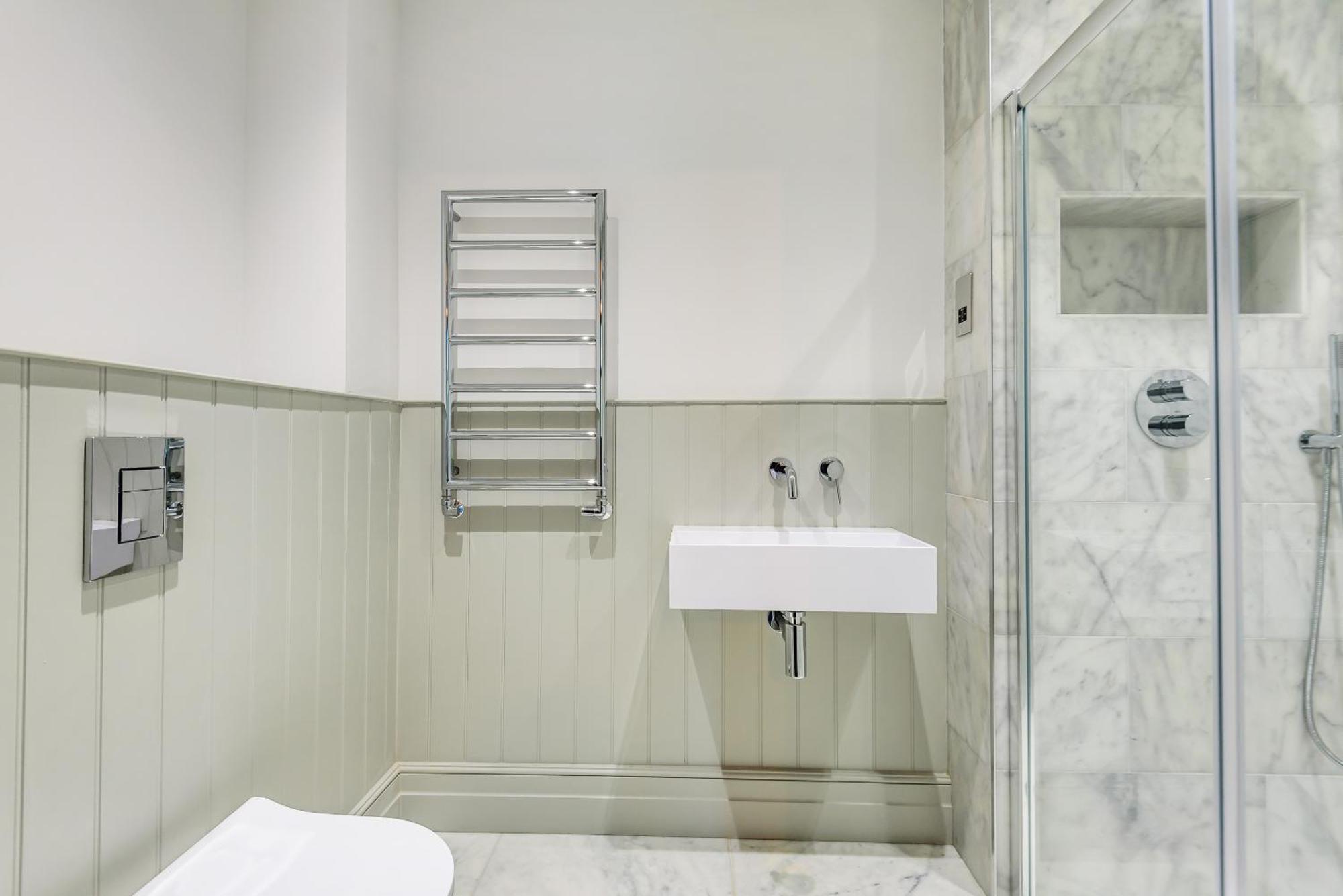 Higginson House Apartment *