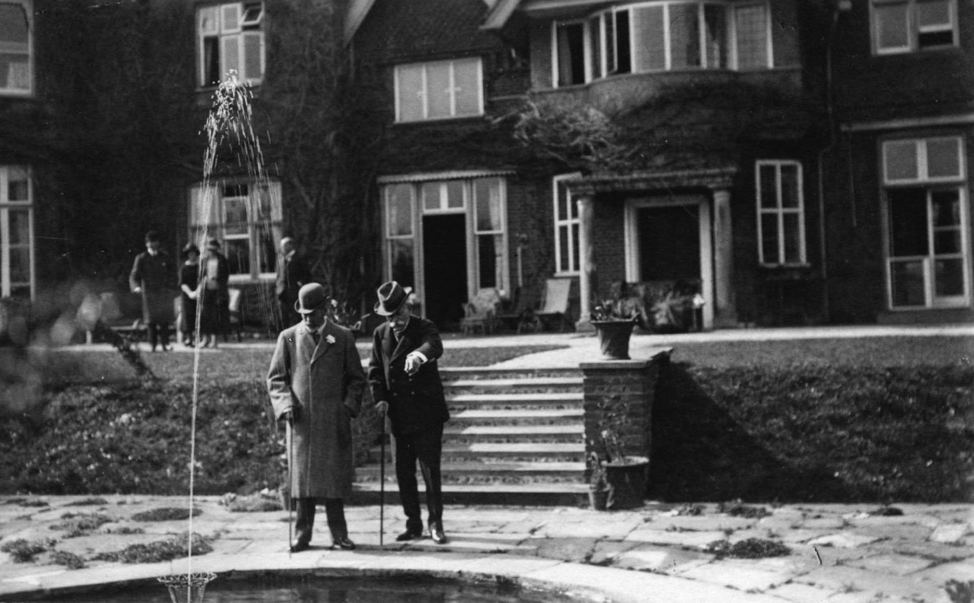 Higginson House Apartment