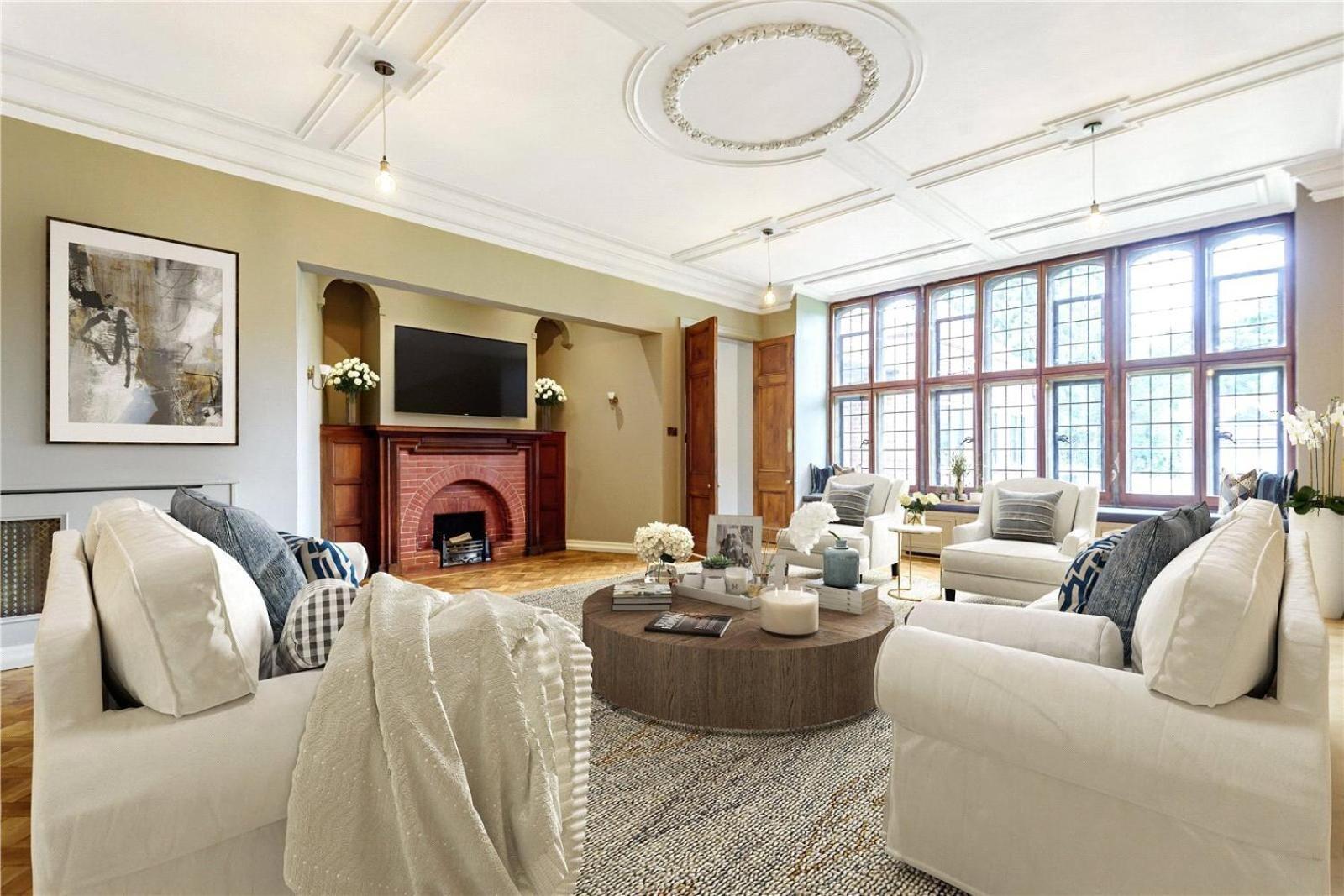 Higginson House Apartment