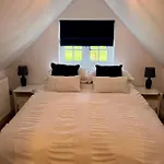The Little Thatch - Close To Marlow And Henley