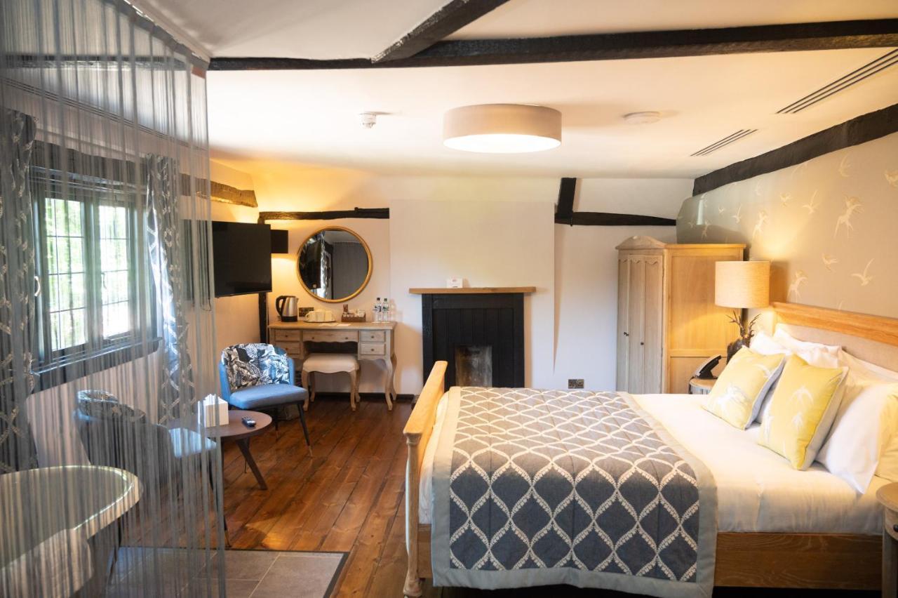 The Olde Bell, Bw Signature Collection Inn 3*