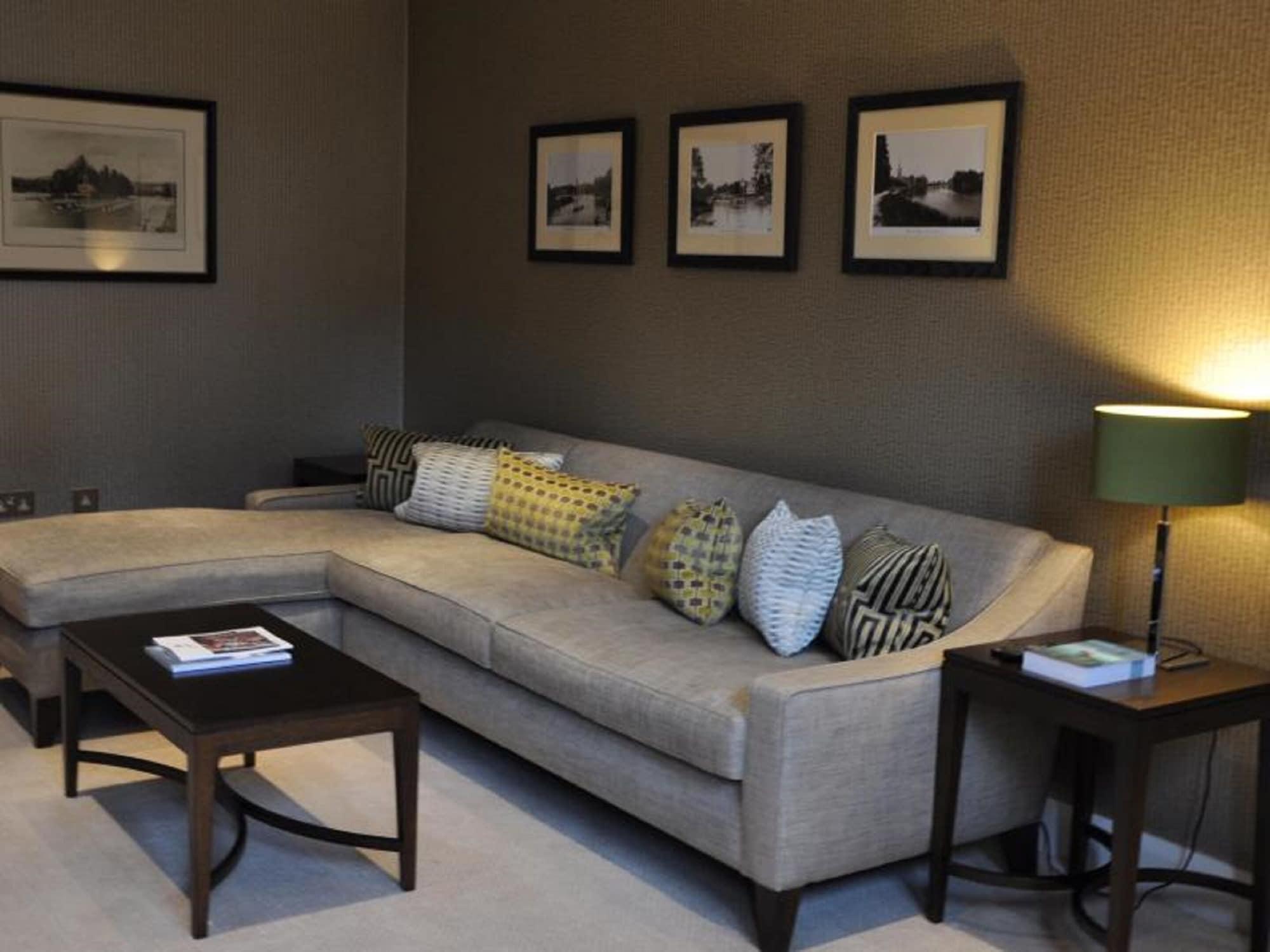 Resort Danesfield House And 4*