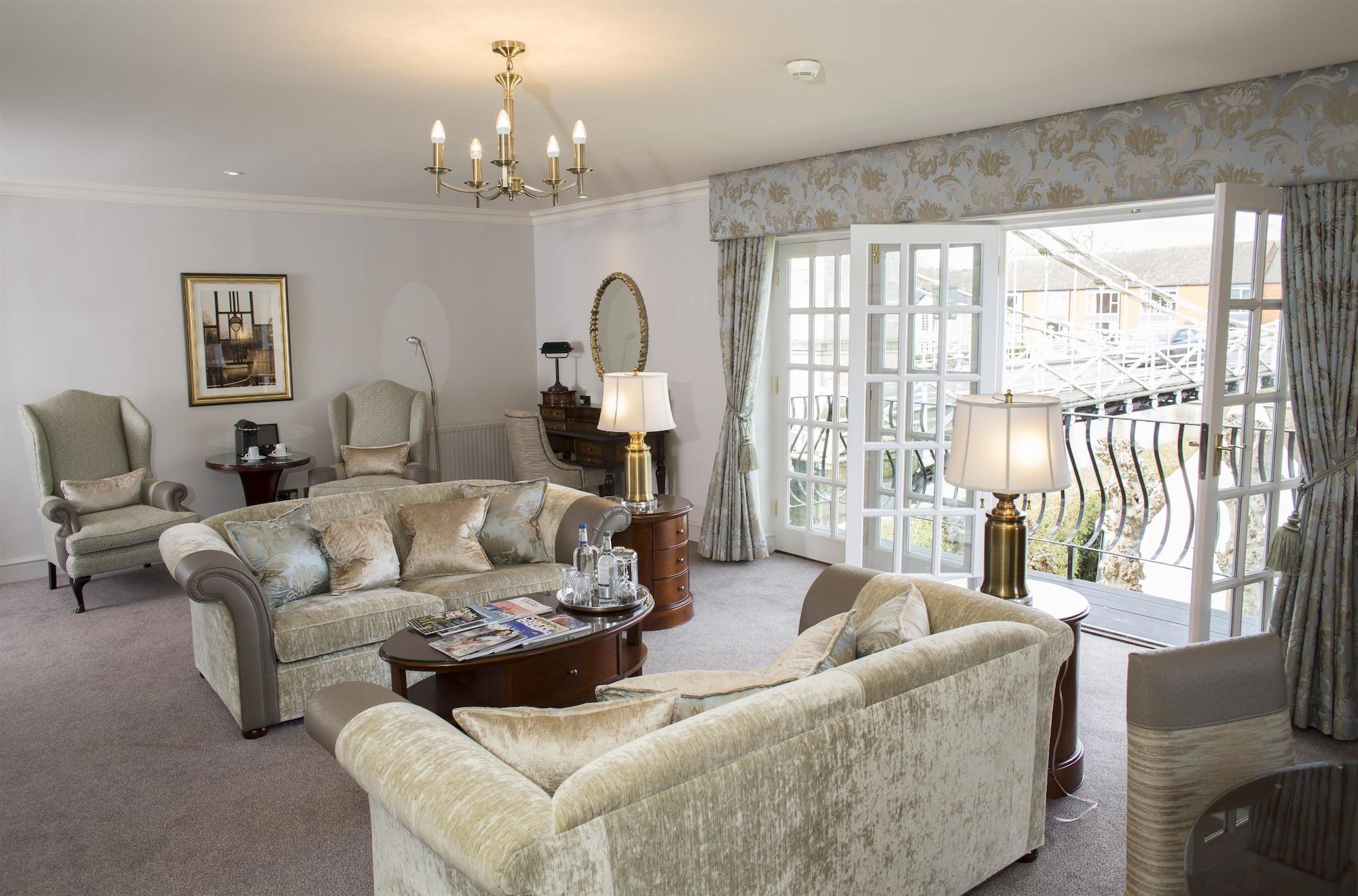 Macdonald Compleat Angler Hotel 4*