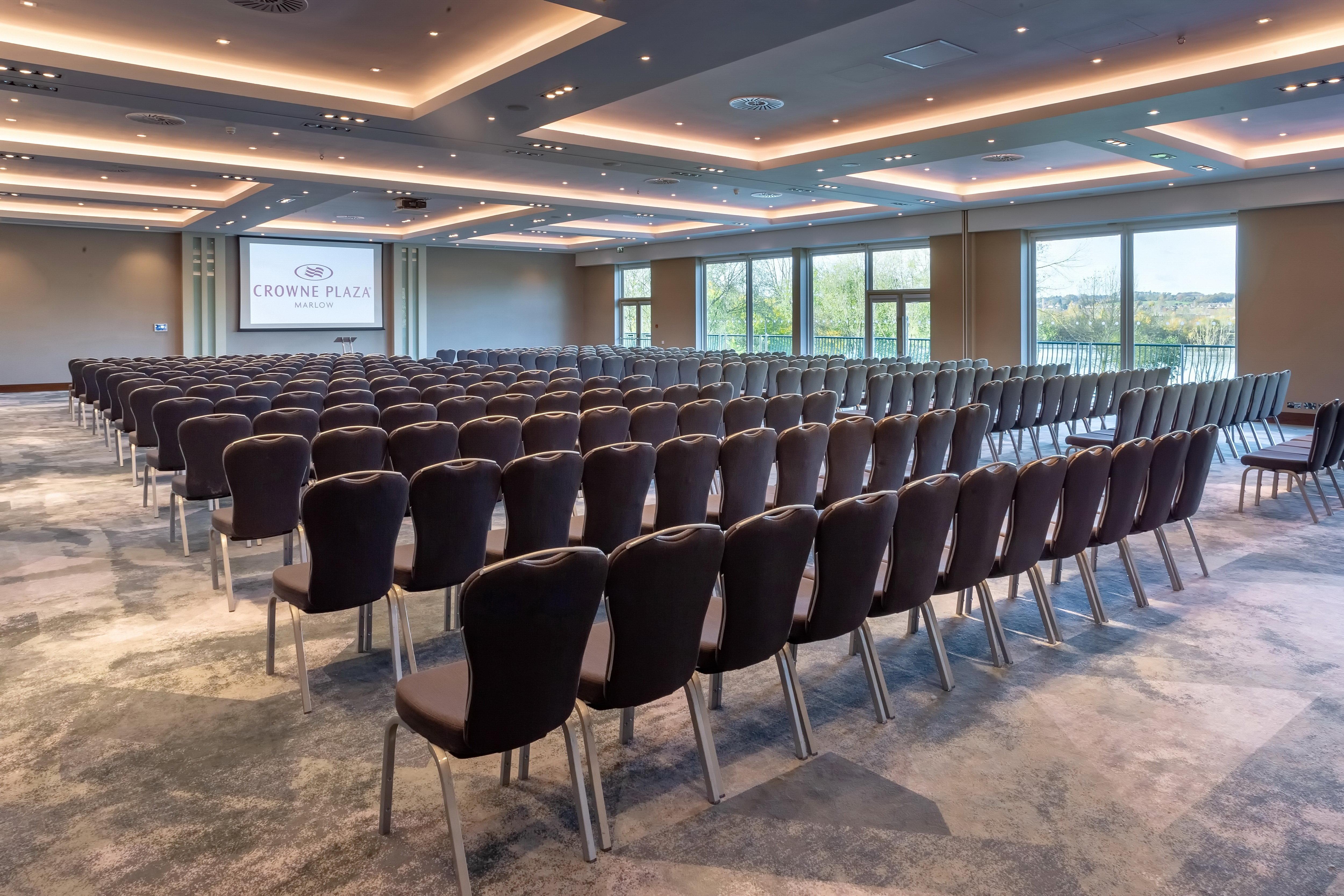Crowne Plaza Marlow By Ihg Hotel 4*
