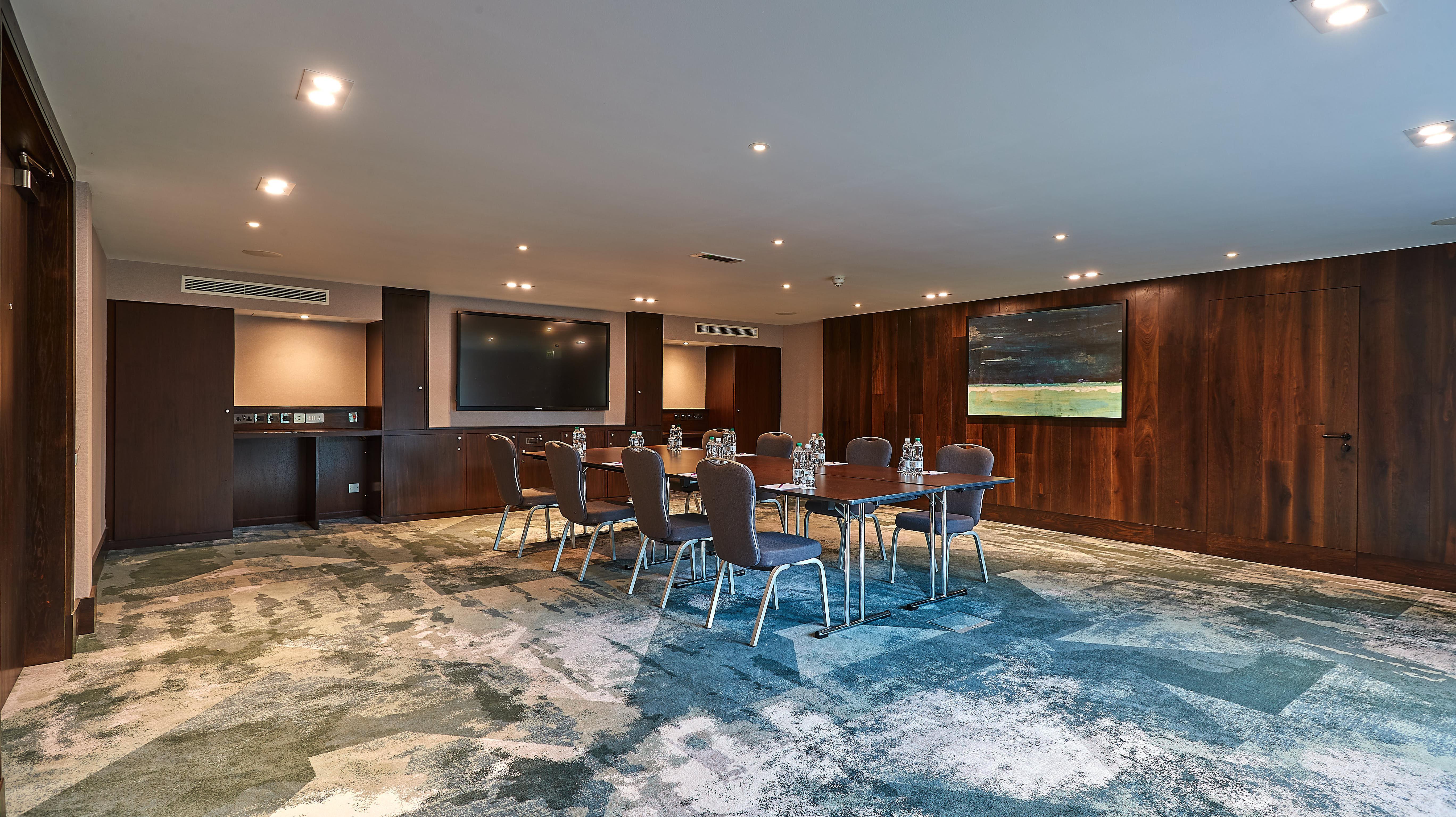 Hotel Crowne Plaza Marlow By Ihg 4*