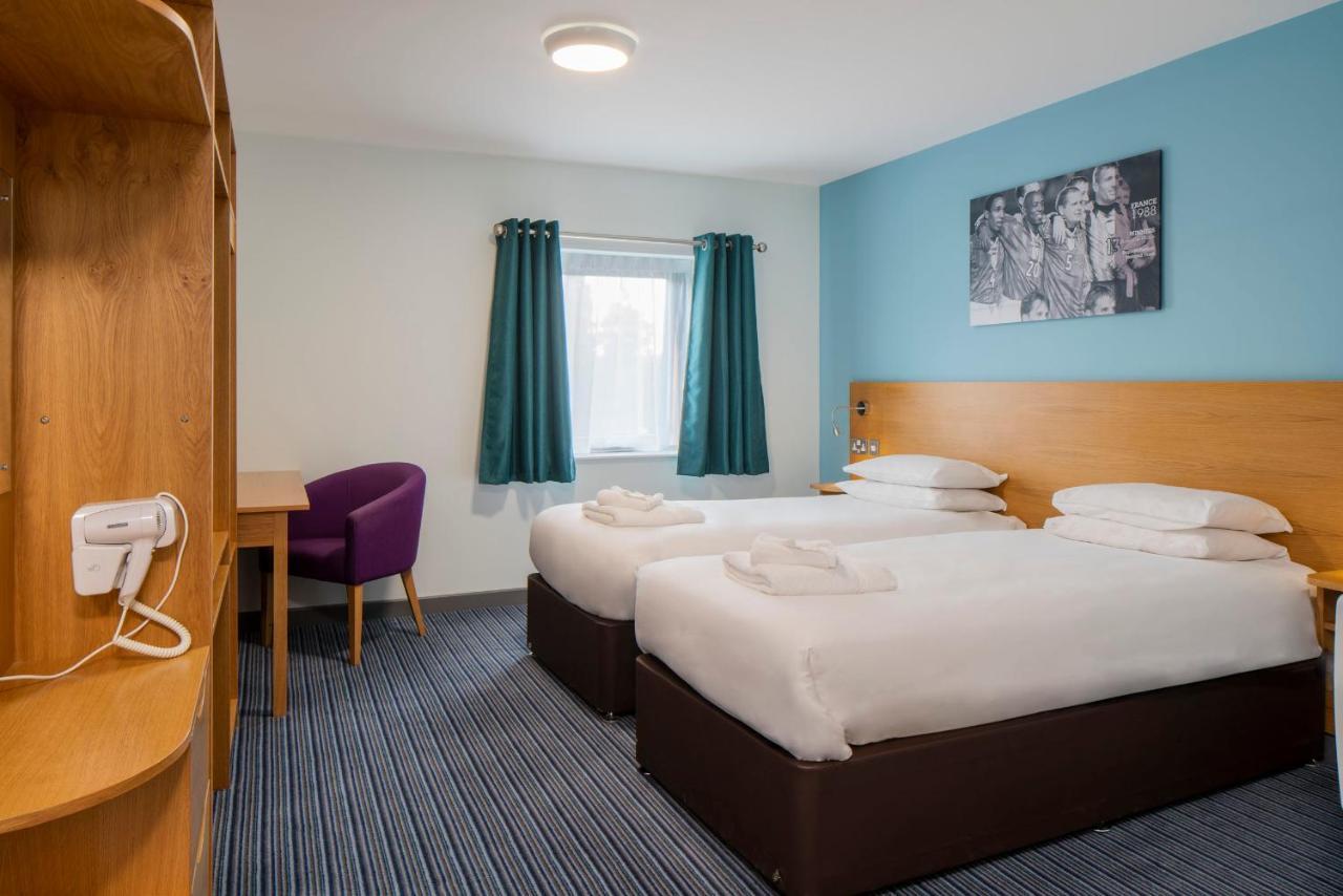 Bisham Abbey National Sports Centre 3*