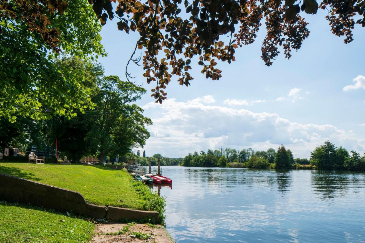 Bisham Abbey National Sports Centre Marlow (Buckinghamshire)