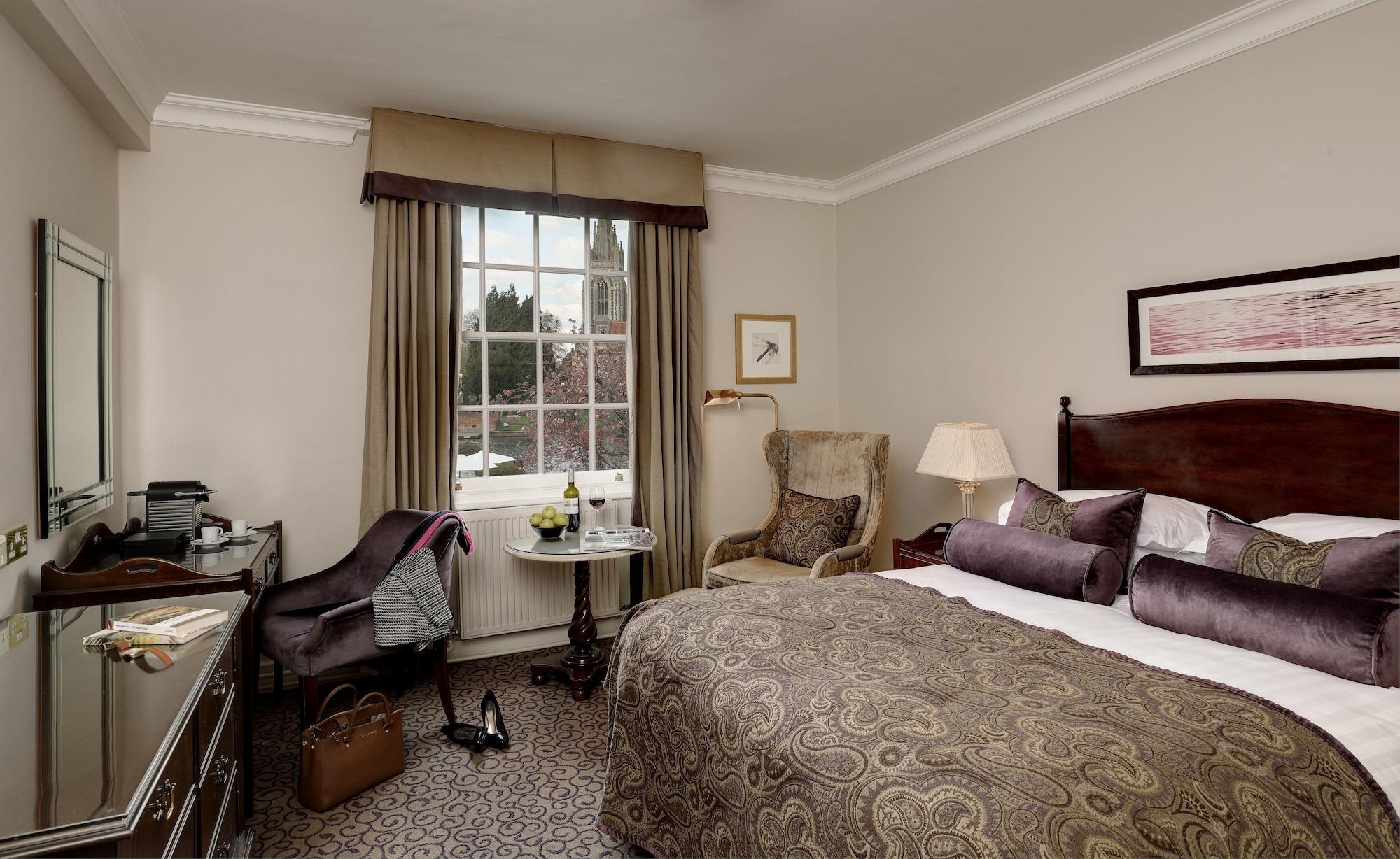 Macdonald Compleat Angler Hotel Marlow (Buckinghamshire)