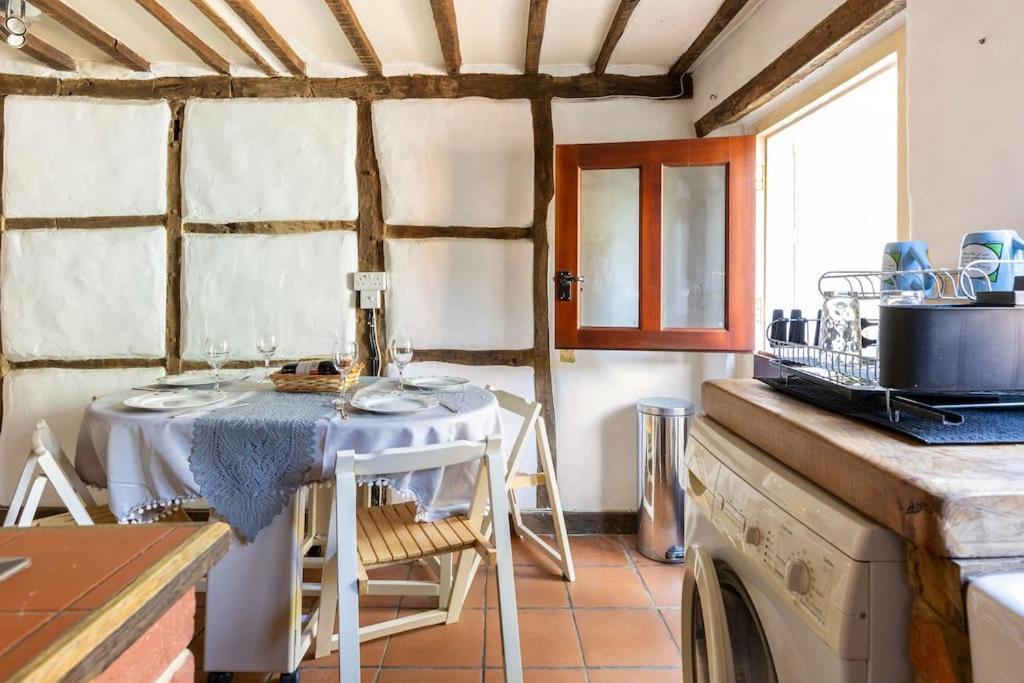 Beautiful 17th Century Holiday home