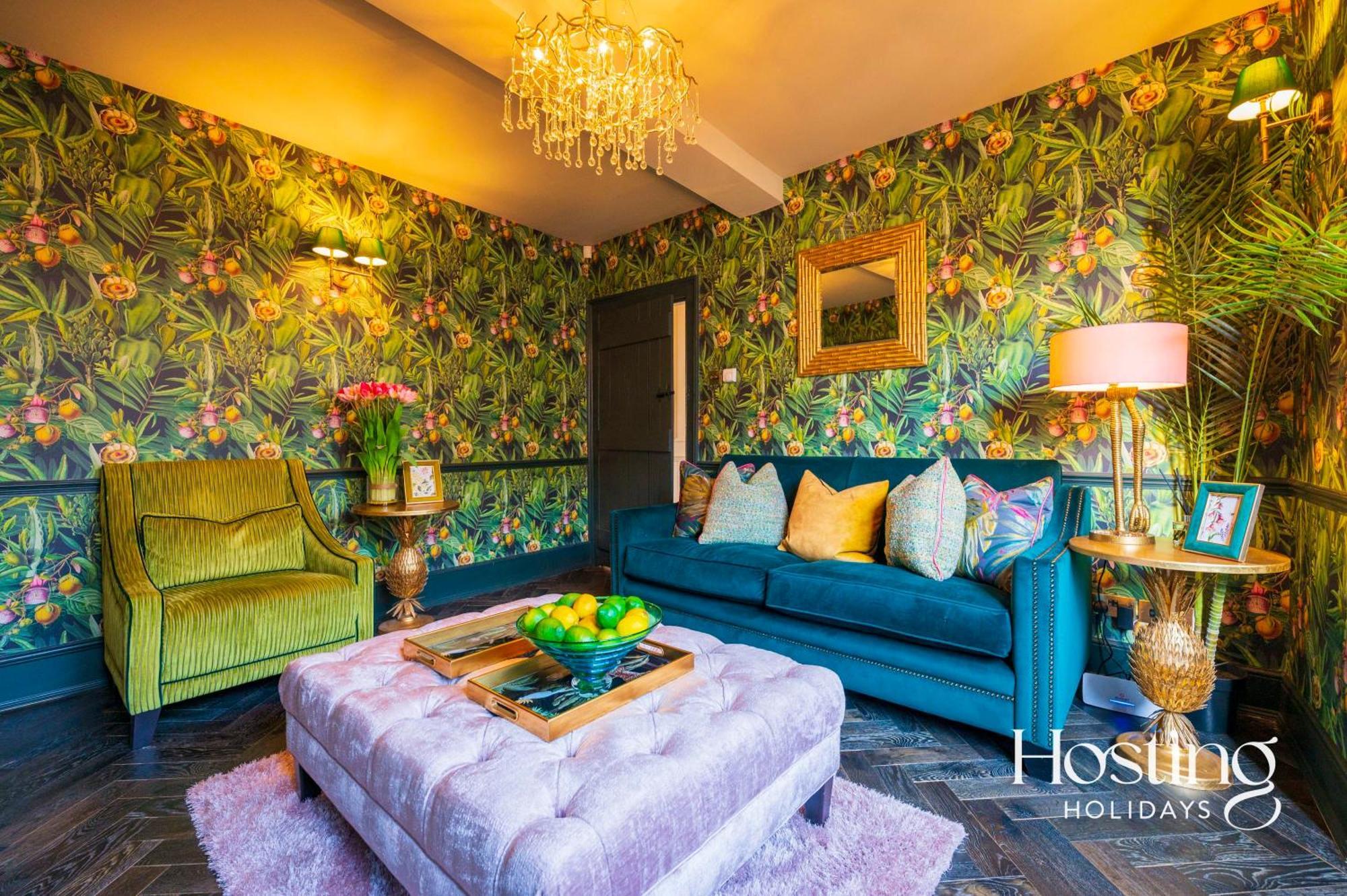 The Palm Marlow Holiday home