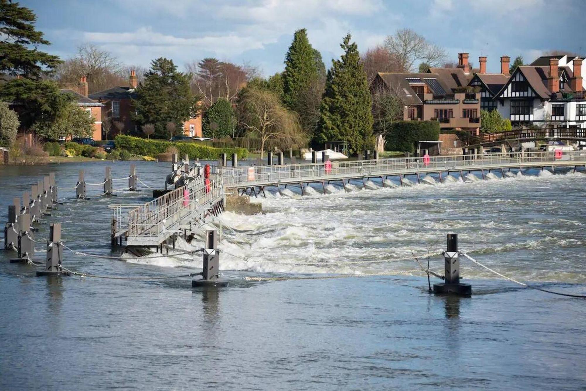 Holiday home Private Estate Lodge-cabin Near River Thames Marlow (Buckinghamshire)