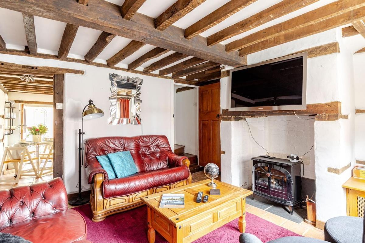 Beautiful 17th Century Holiday home