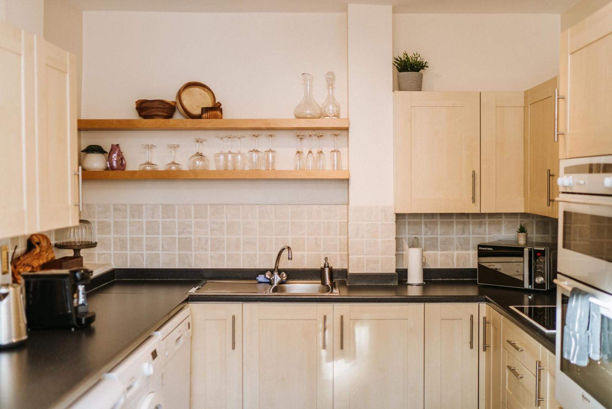 Elegant, Luxury Family Apartment! Marlow Town Centre, Walk To Pubs * Marlow (Buckinghamshire)