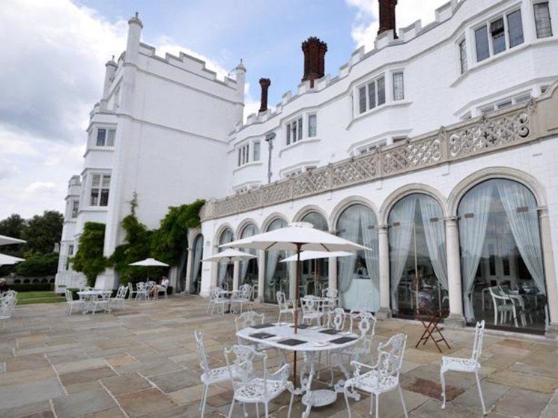 Resort Danesfield House And