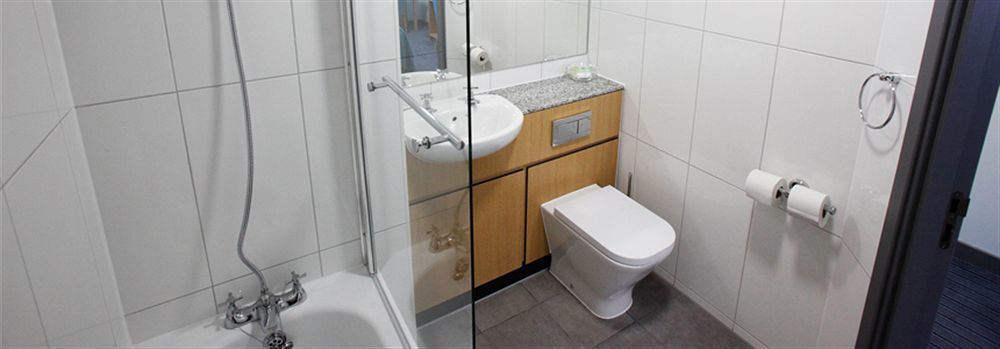 Bisham Abbey National Sports Centre 3*