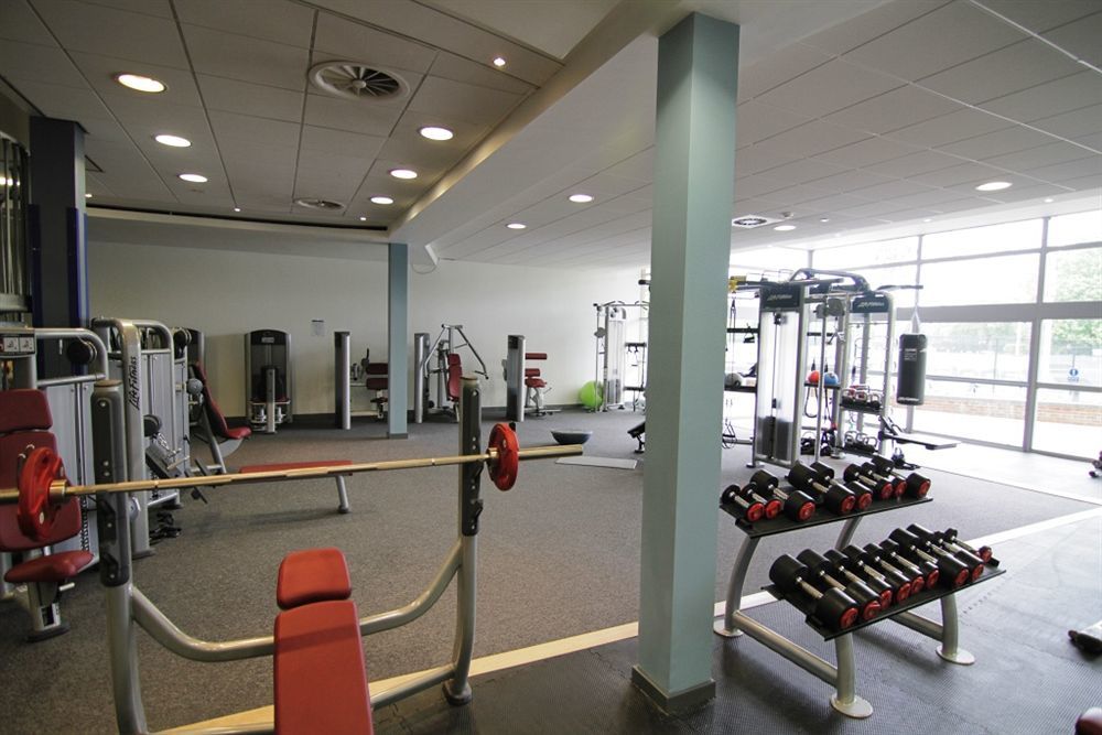 Bisham Abbey National Sports Centre Hotel Marlow (Buckinghamshire)