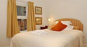 Guest house Glade End