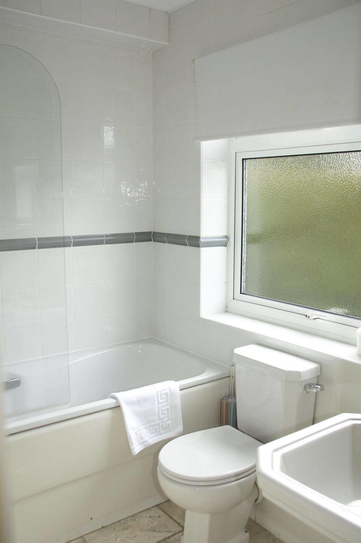 Glade End 4* Marlow (Buckinghamshire)