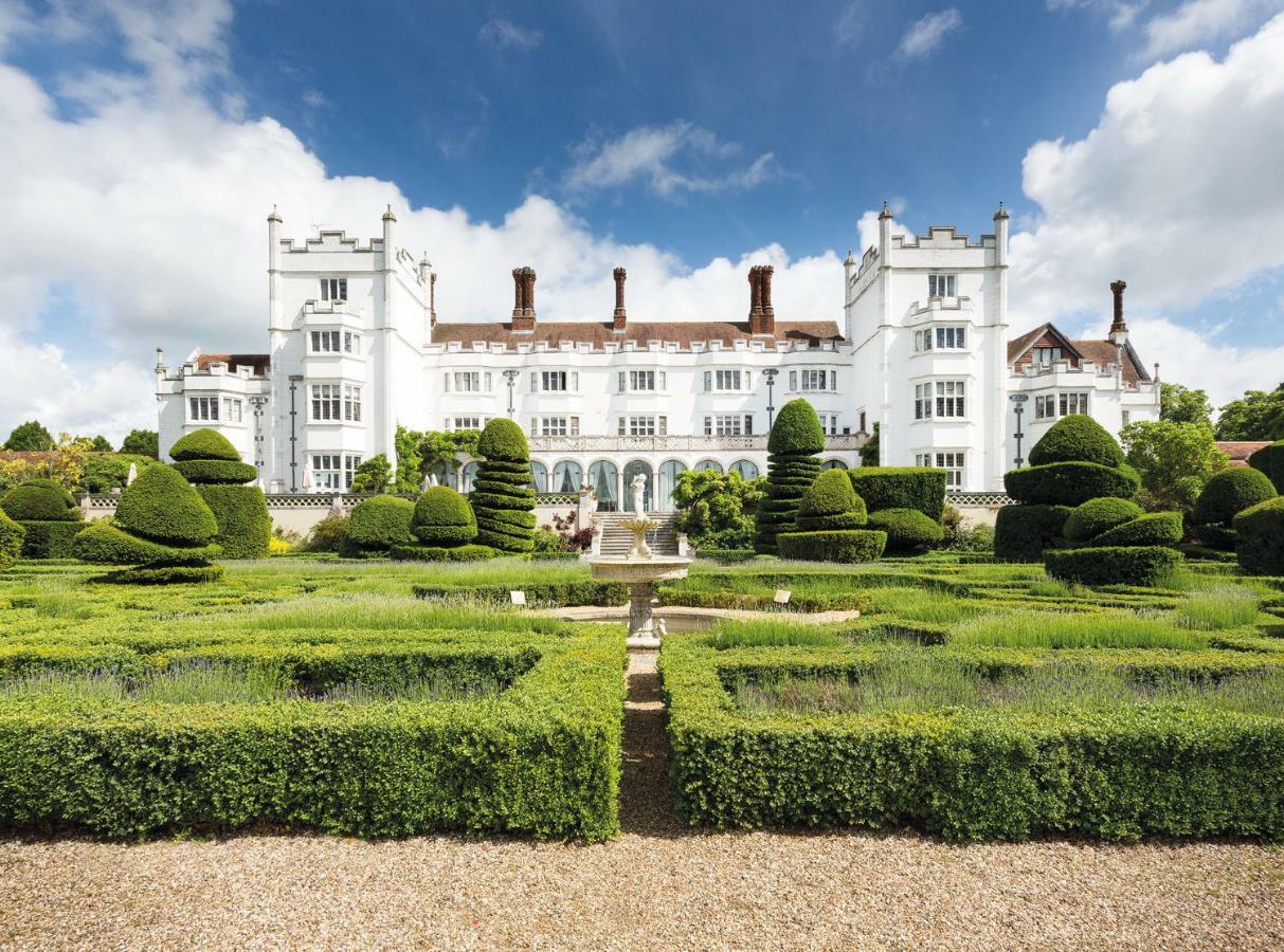 Resort Danesfield House And 4*